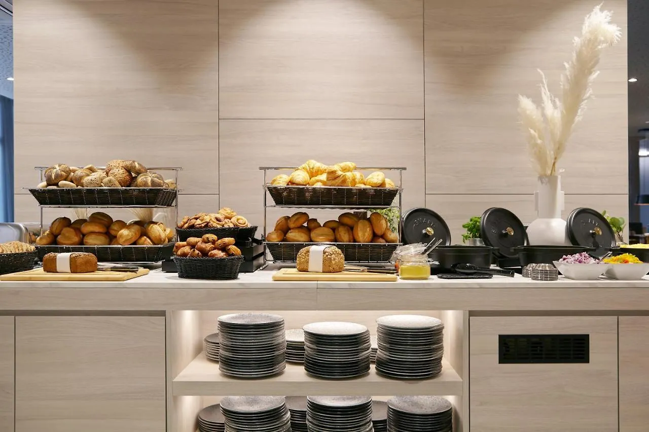 Acora Duesseldorf Airport Living The City - Apartments 公寓式酒店